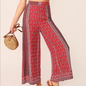 Cut-and-Sew Ditsy Floral Wide Leg Tribal Pants